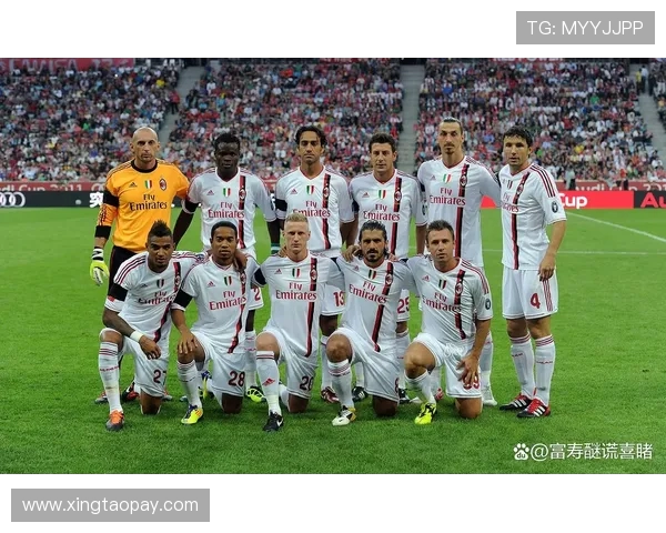 全球足球盛宴盘点:从世界杯到各大联赛的精彩瞬间与发展趋势 全球足球盛宴盘点:从世界杯到各大联赛的精彩瞬间与发展趋势