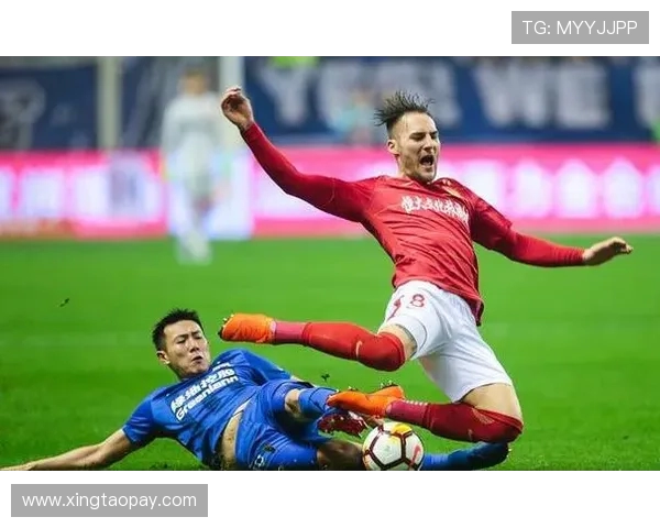 李玮锋：从绿茵场的铁血防线到足球教练的全新挑战与人生转型