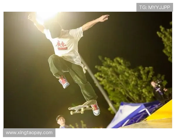 上海滑板队以57分领跑世界滑板锦标赛积分榜展现强劲实力