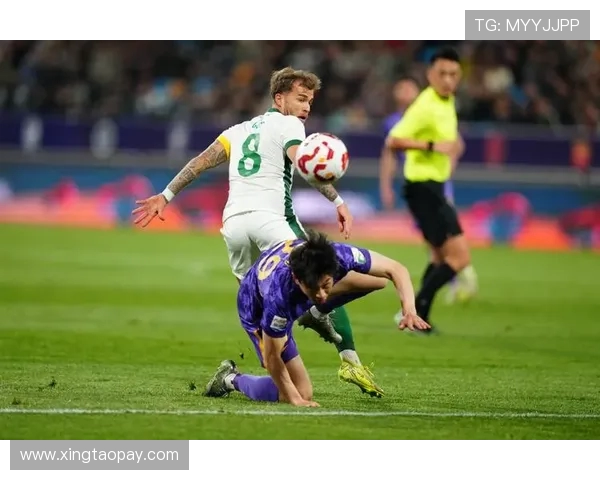 中超精彩对决泰达迎战鲁能全场直播尽在眼前不容错过