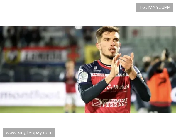 布尔格与格勒诺布尔的激烈对决揭示法乙联赛新动态